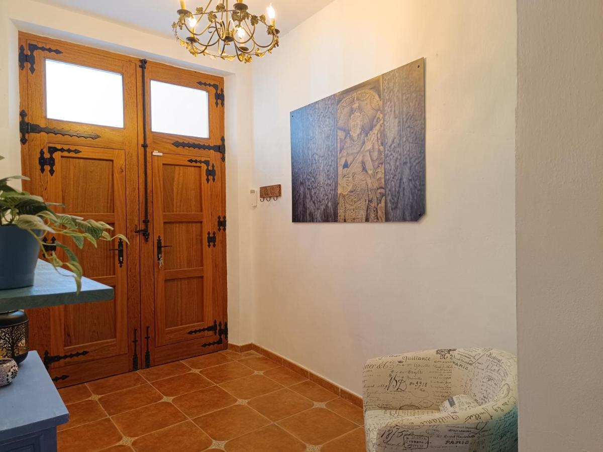 フリヒリアナ Casa Sarasvatiヴィラ エクステリア 写真